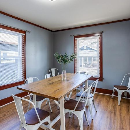 Spacious Home With In-Unit Laundry, Parking, 1Gb Wifi, & Patio Deck Rochester Exterior foto